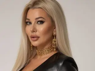 Shows livesex video BeataBeatrice