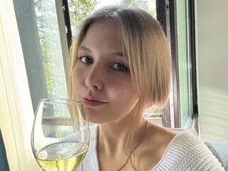 Camshow photos recorded LerianaMakmillan