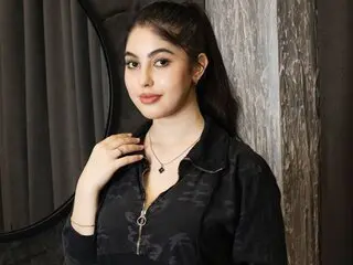 Show video online MetishaFoster